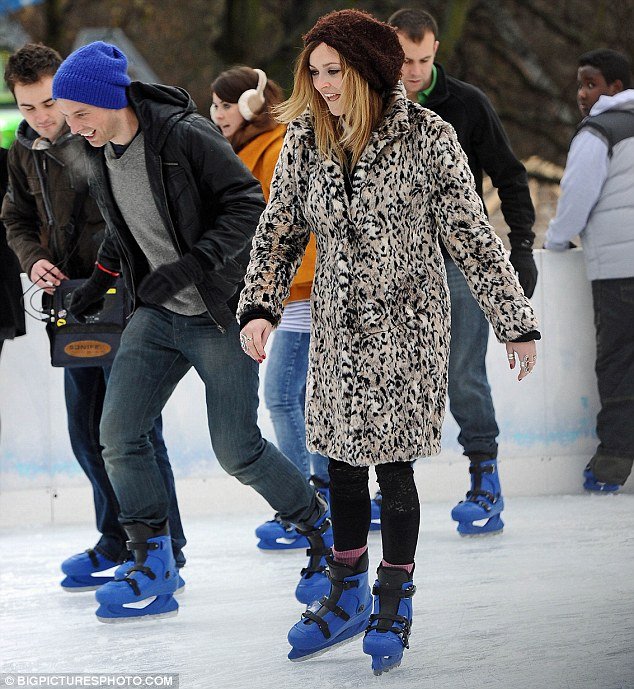 article-0-0C6EDF39000005DC-122_634x689