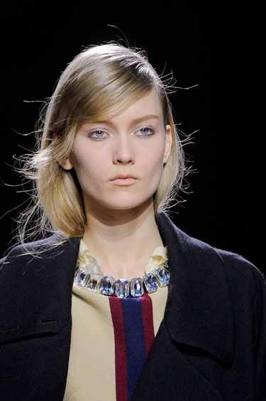 hbz-side-part-faux-bang-fw13-Van-Noten-clp-RF13-0532-lgn