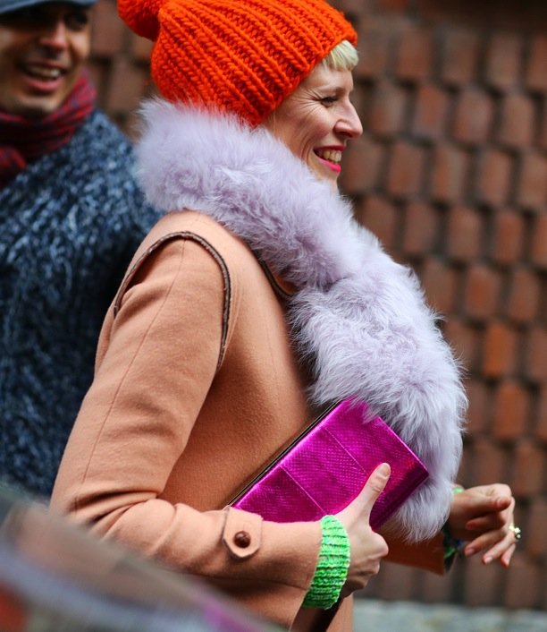 MFW-STREET-STYLE-BRIGHT-FUZZY-1